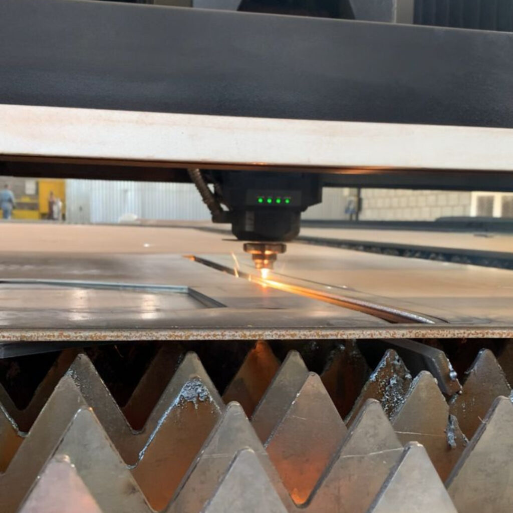 corte-a-laser-cnc-modelaço-12000w